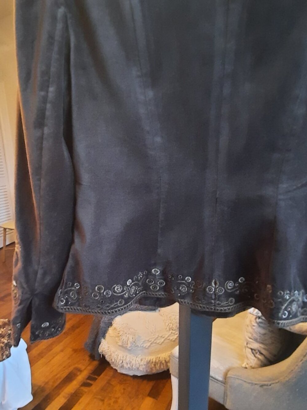 100% cotton embroidered velvet jacket/blazer - Picture 6 of 8
